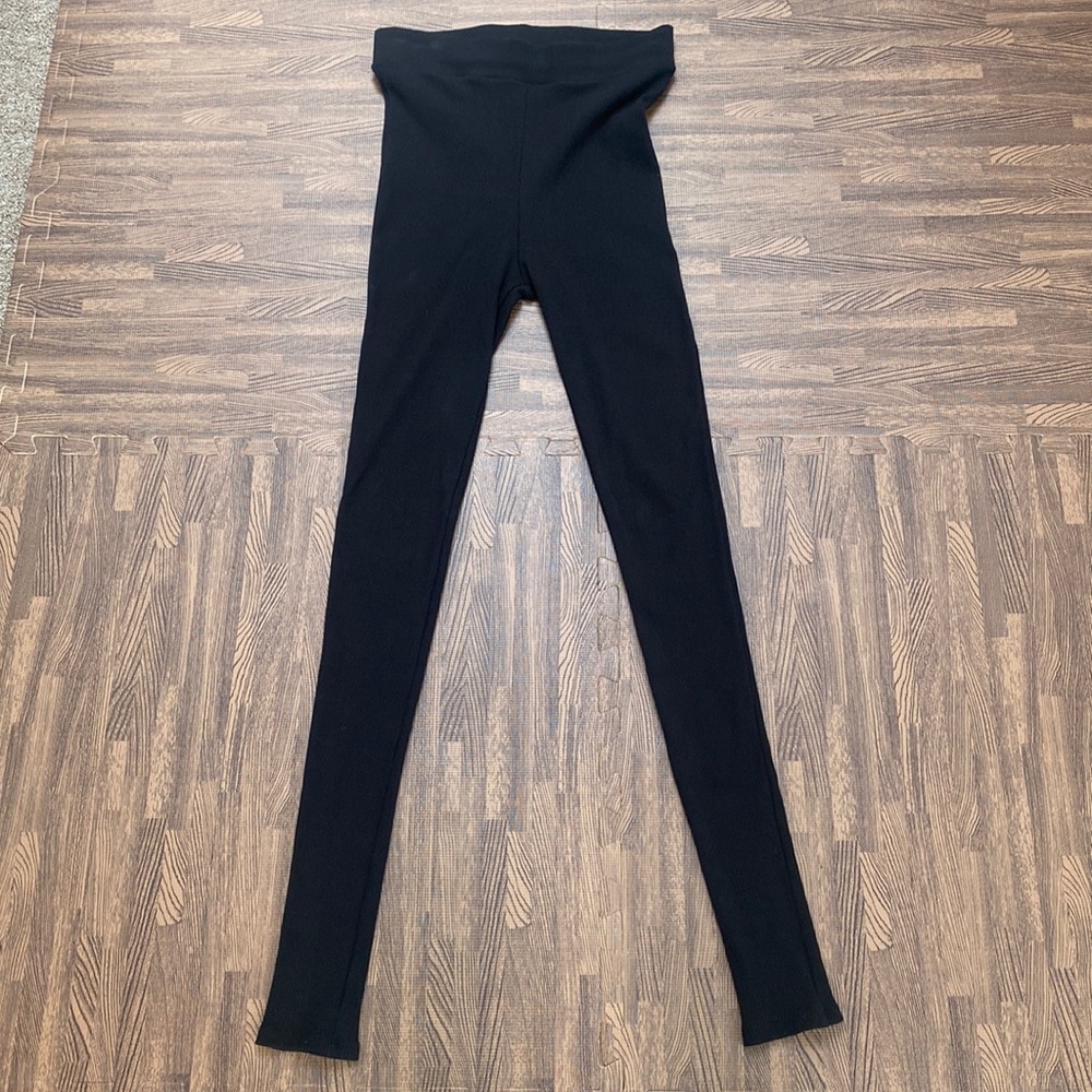 Naked wardrobe ribbed high waisted leggings